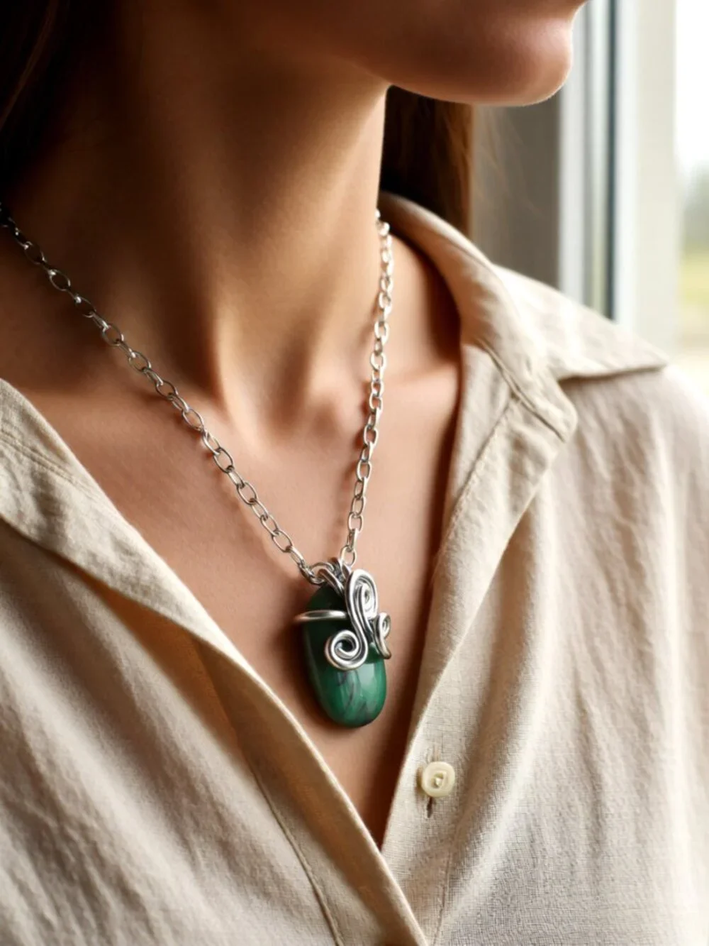Green Agate Pendant Necklace 22